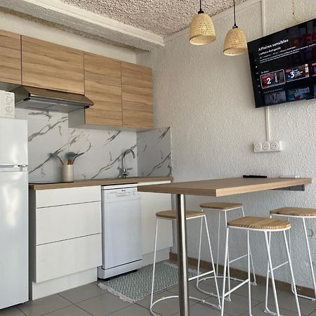 Studio Cosy A 300M De La Mer, Face Aux Festivals, Derriere La Night Life Le Barcares Bagian luar foto