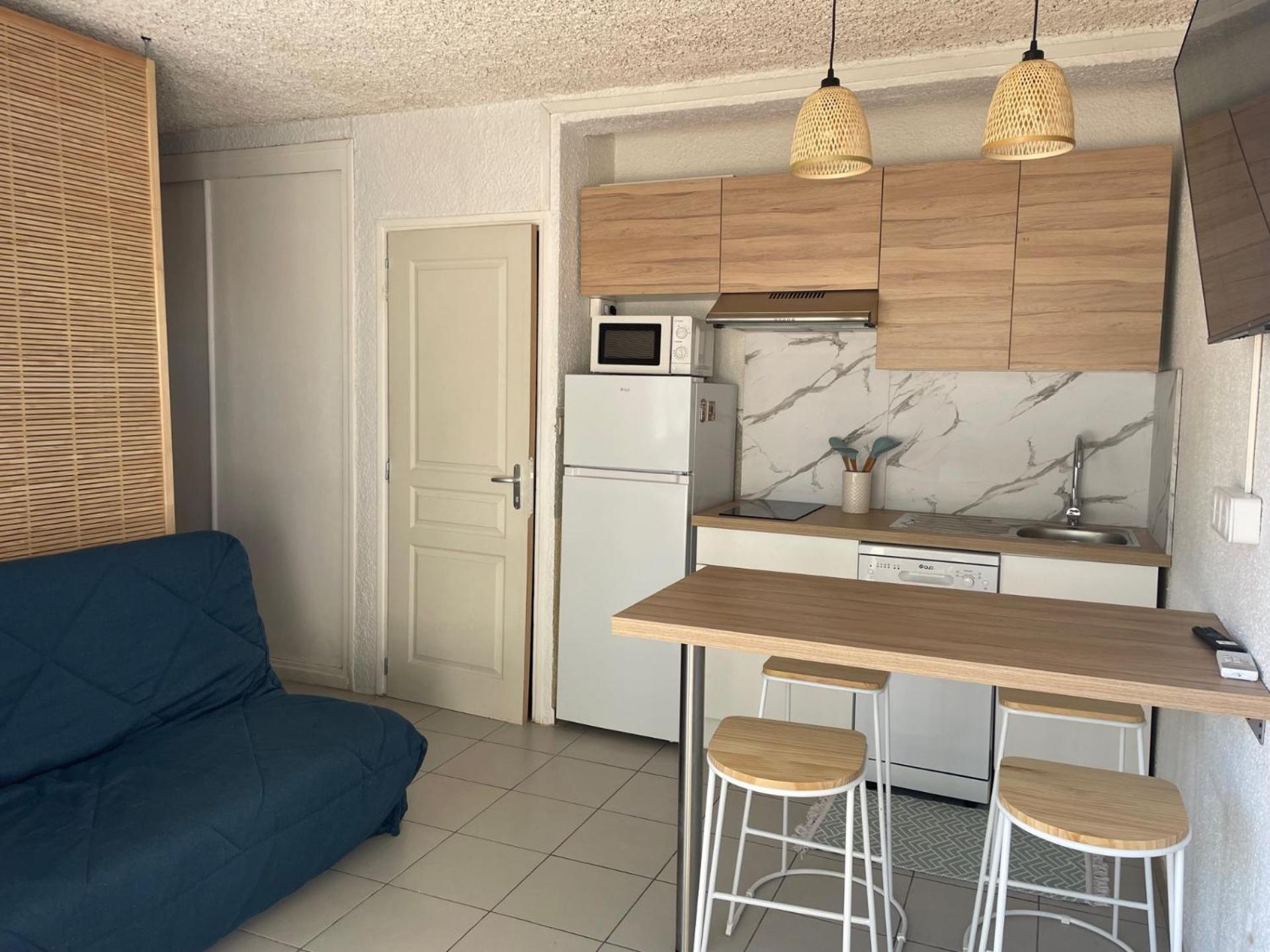 Studio Cosy A 300M De La Mer, Face Aux Festivals, Derriere La Night Life Le Barcares Bagian luar foto